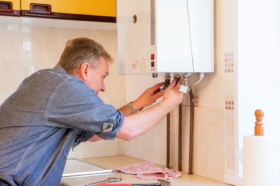 Acıbadem Baxi Kombi Servisi