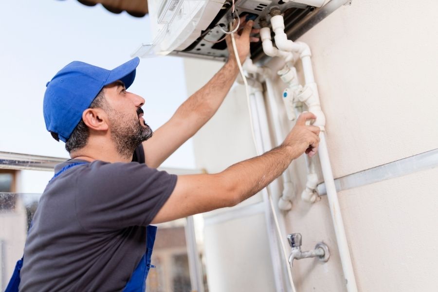 Acıbadem Baymak Kombi Servisi